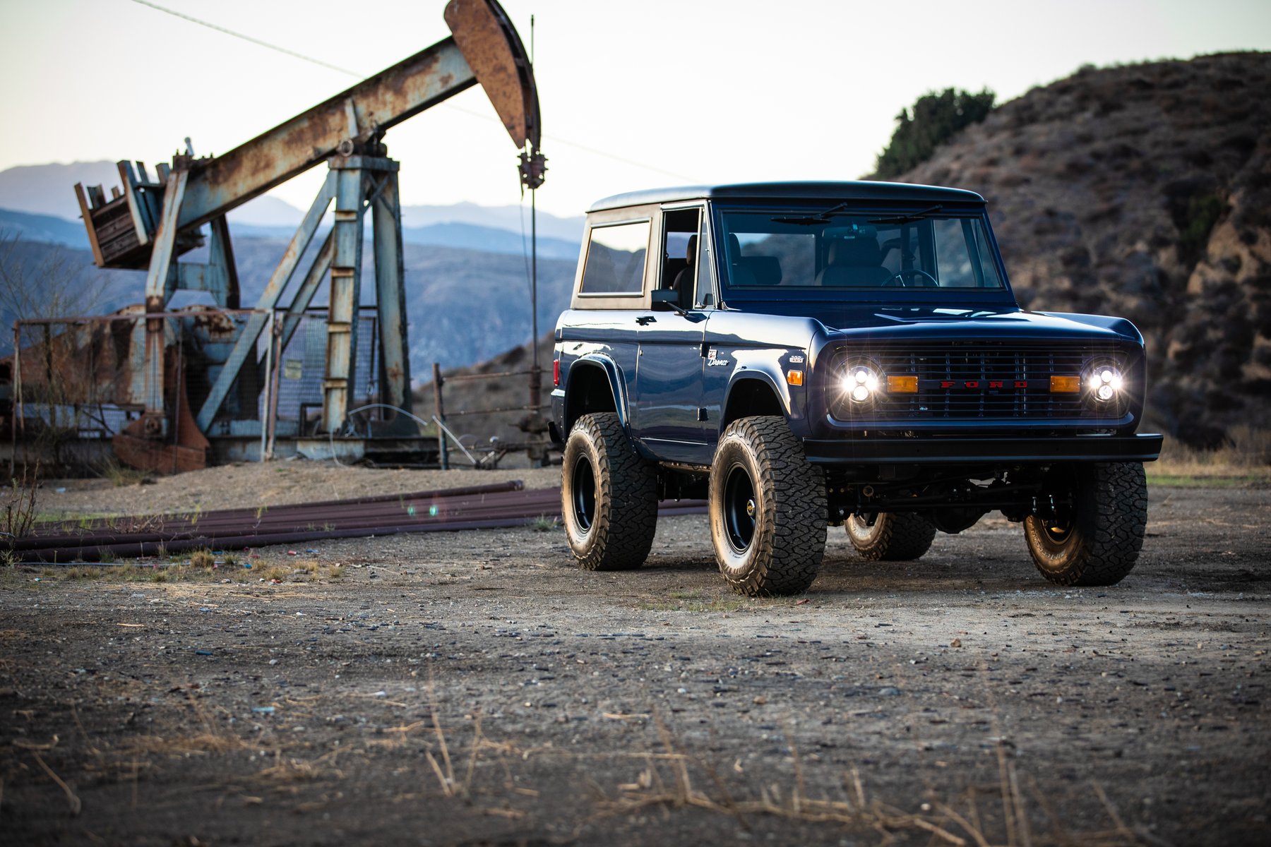Liam Dark Blue Bronco