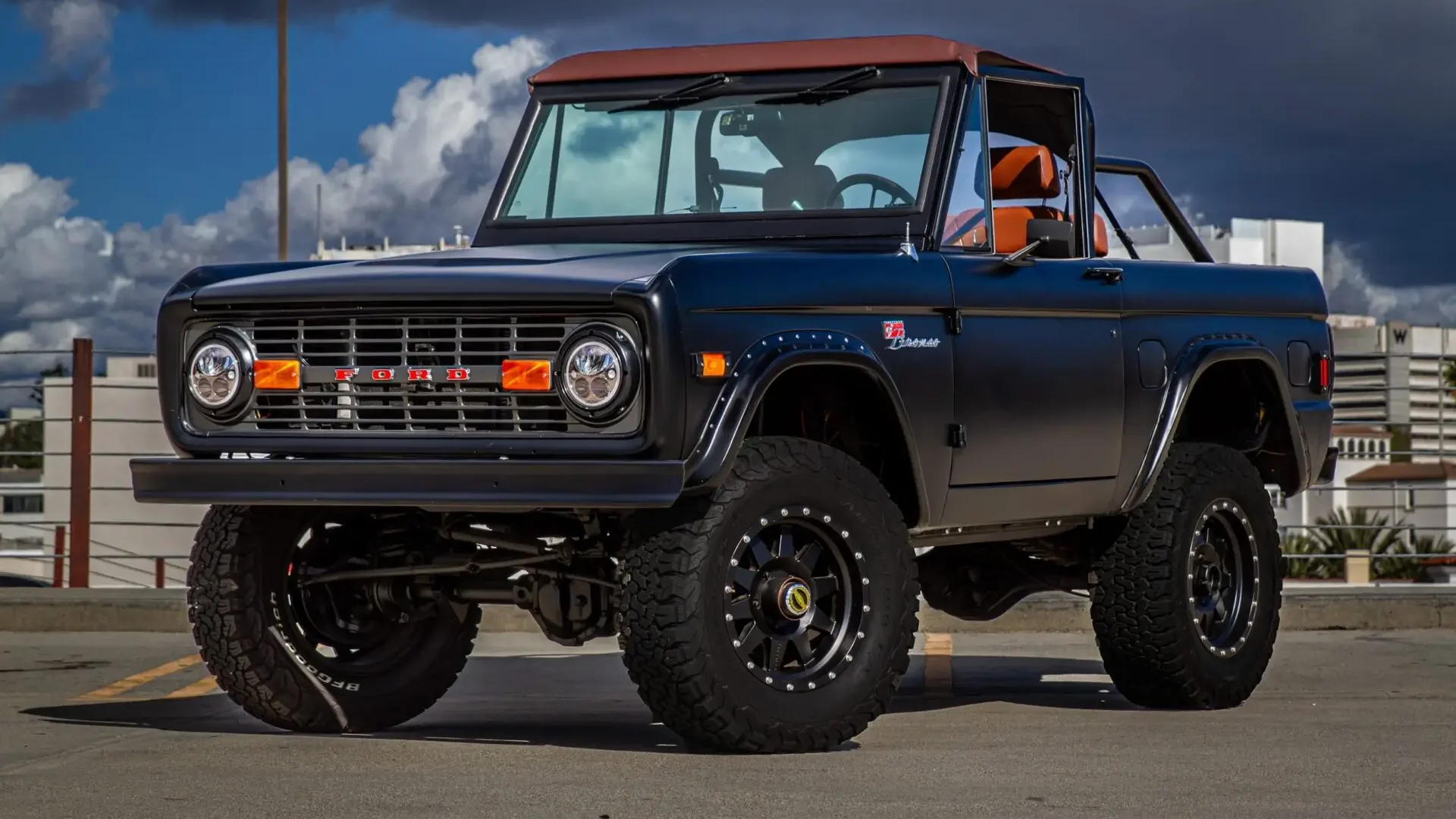 Bronco2